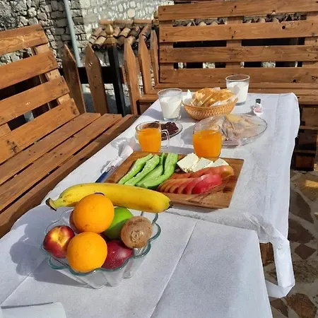 Pensjonat Maria - Castle 3*