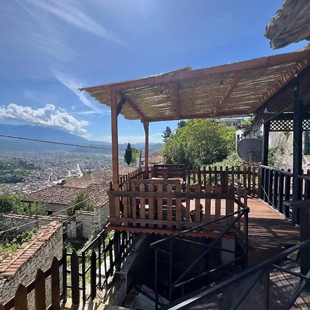 Maria - Castle 3* בראט