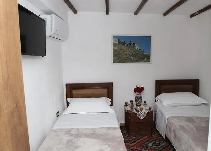 Maria - Castle 3* Berat