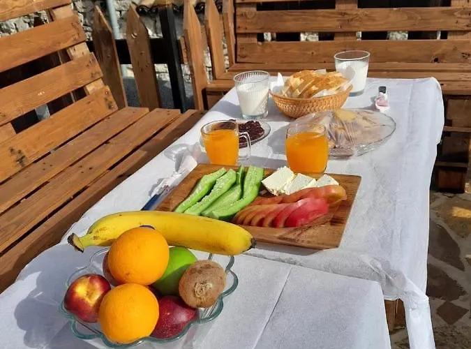 Guest house Maria - Castle 3*