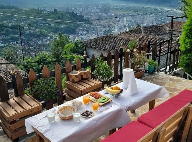 Maria - Castle Berat