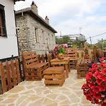 Maria - Castle Maison d'hôtes Berat