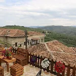 Maria - Castle