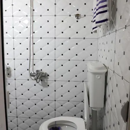 Maria - Castle ゲストハウス 3*