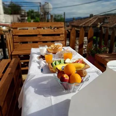 Maria - Castle ゲストハウス 3*