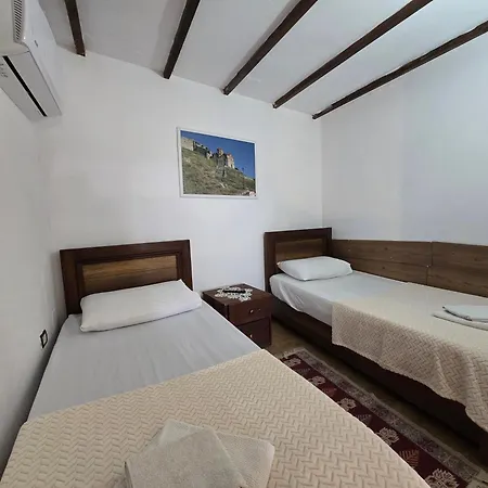 Maison d'hôtes Maria - Castle Berat